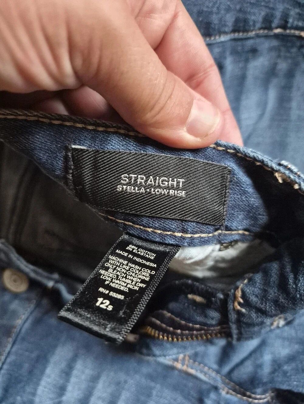 Express Low Rise Straight Leg Jeans - Picture 6 of 14